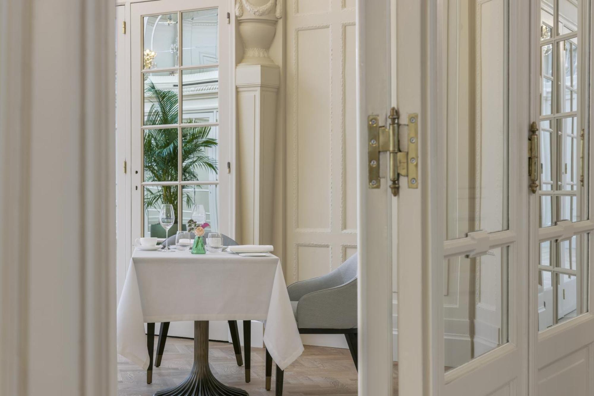 Corinthia Grand Hotel Astoria Bruselas Exterior foto