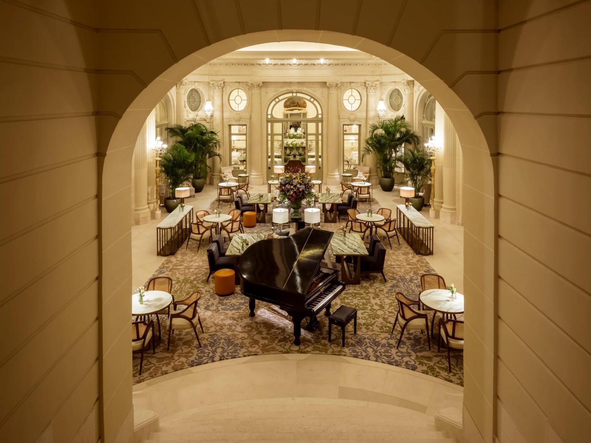 Corinthia Grand Hotel Astoria Bruselas Exterior foto