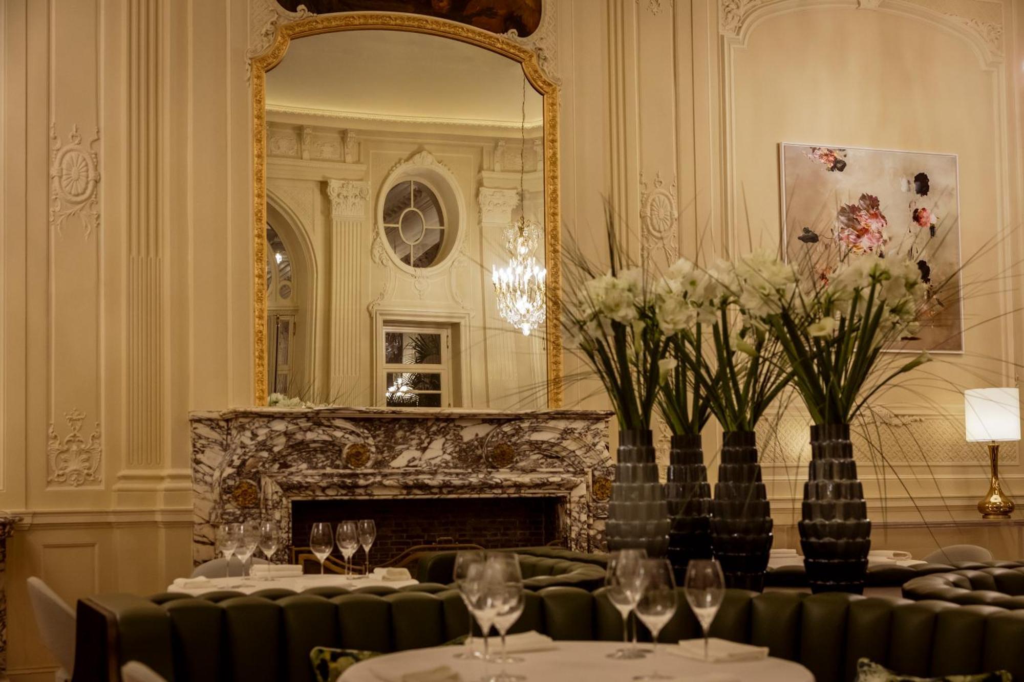 Corinthia Grand Hotel Astoria Bruselas Exterior foto